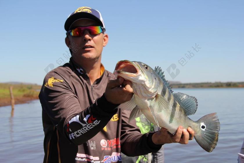 TUCUNARé 捕鱼 比赛 大鱼