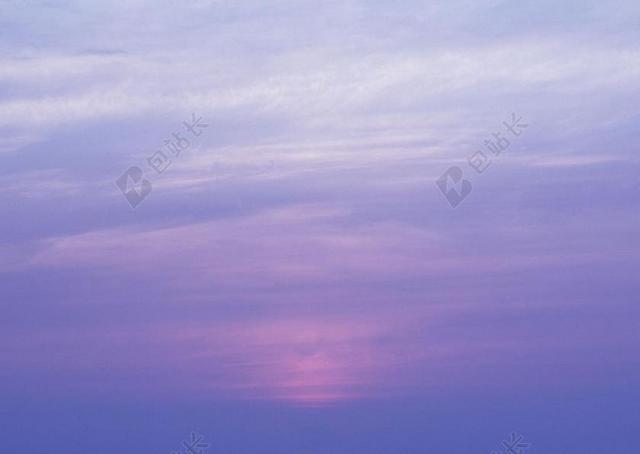 风景 日落 夕阳 傍晚的天空 紫色的天空 粉红色的天空 晚报