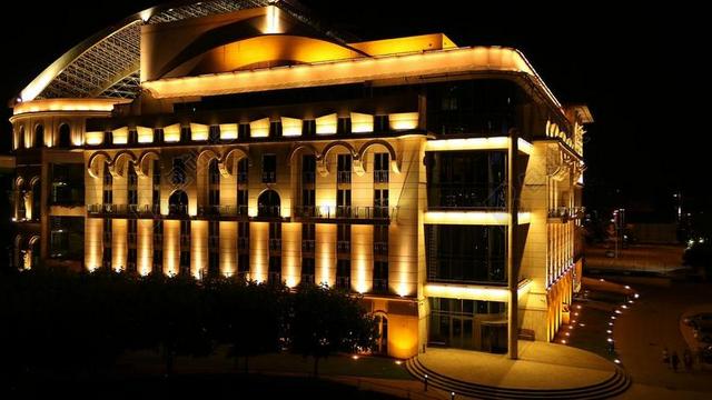 剧院 灯 布达佩斯 国家大剧院 在晚上 夜图片 房屋 照明