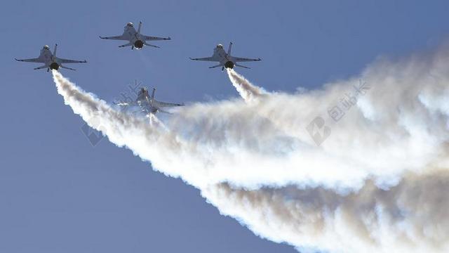 航空展 雷鸟 形成 军事 我们空军 飞机 喷气式飞机 F16