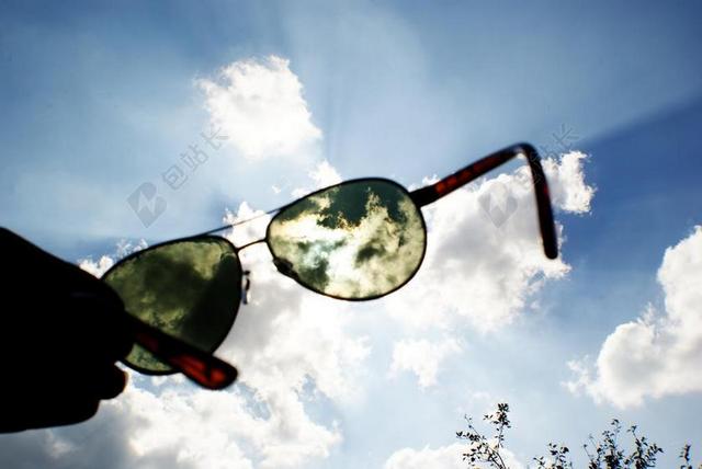太阳镜 天空 云 蓝色 性质 太阳 多云 夏季 针对一天
