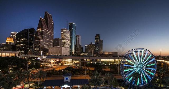夜景繁华夜晚霓虹闪烁的都市城市夜景背景图片