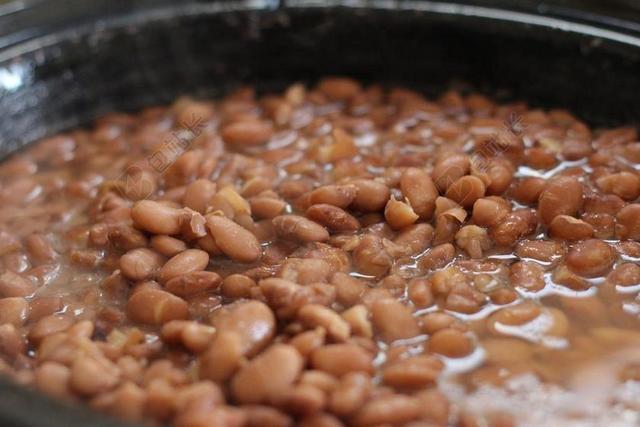 斑豆 豆类 烹饪 食品 西南 好吃 鲜蚕豆 豆锅
