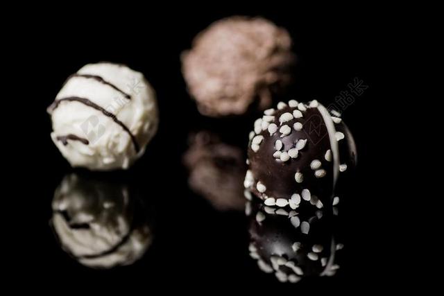 米色 巧克力 CONFISERIE 甜点 黑巧克力 美食 可可