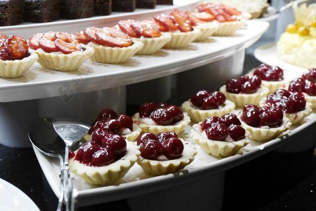 甜点 CONFISERIE 自助餐 糖果 热量炸弹 挞