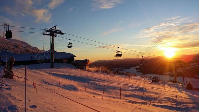 日落 下坡滑雪 度假村 击剑场 雪 冬天 山 户外 电缆舱