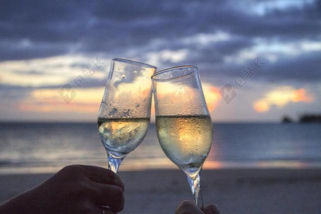摄影唯美夕阳下的浪漫背景图片