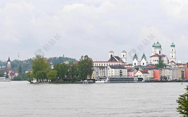 英国剑桥大学 旧城区 半岛 多瑙河 客栈 合流 嘴里 客船