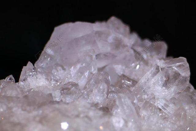 白水晶 水晶 石英晶体 石英 纯石英 矿产 透明 明确 反射