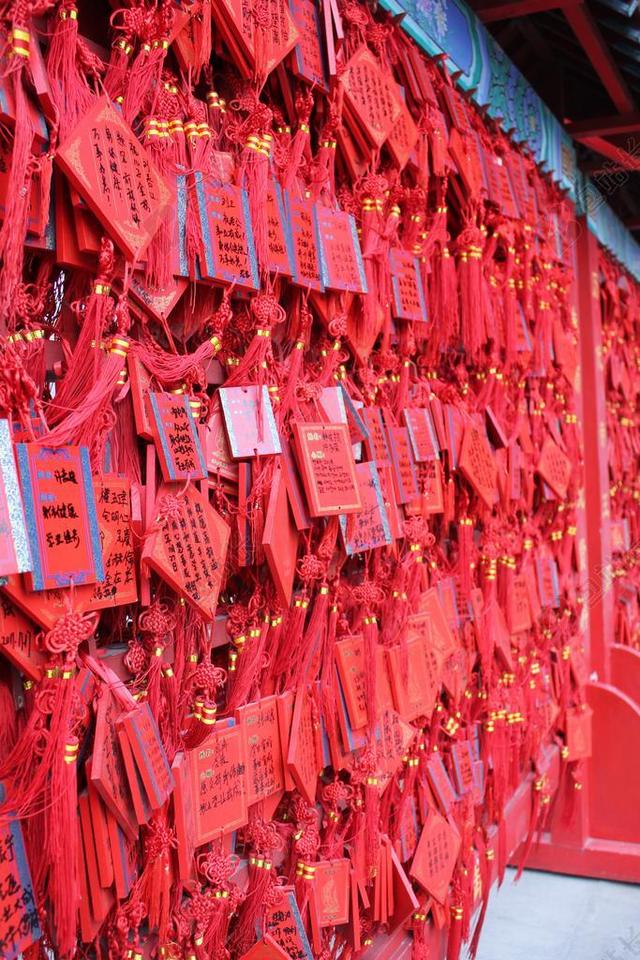 山东 曲阜 文化 古迹 城墙 石刻 砖瓦 祈福