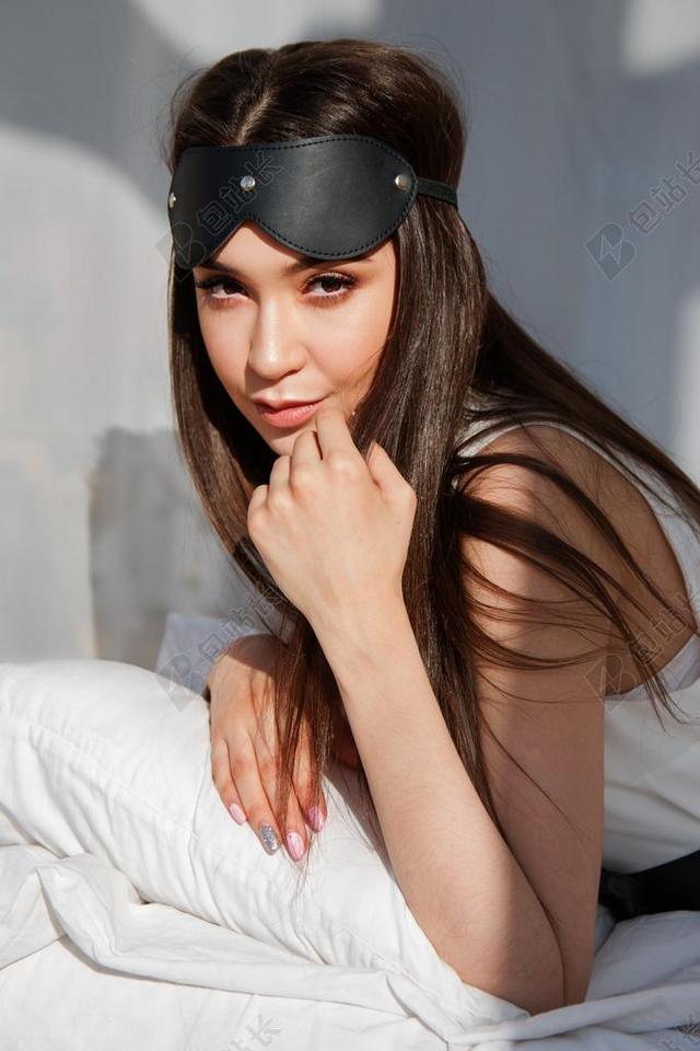 广告时尚女子模特背景图片