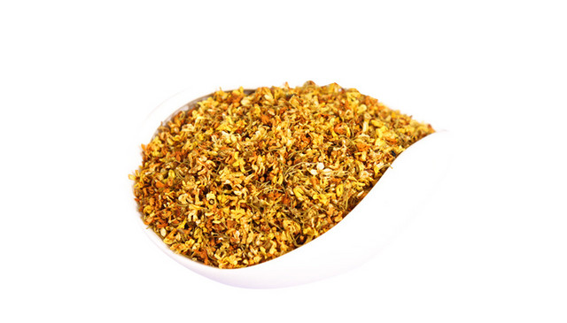新鲜黄色桂花茶