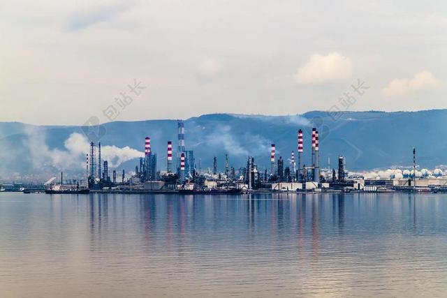 油 我PETKIM TUPRAS 科贾埃利 土耳其 海洋 景观