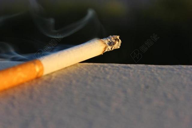 香烟 万宝路 烟草 烟 男子 模型 吸烟 戒烟