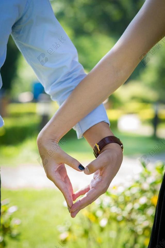 唯美夫妇浪漫出游背景图片