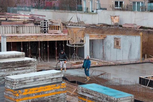 网站 建筑工人 加固 加强 混凝土 液体 施工现场 脚手架