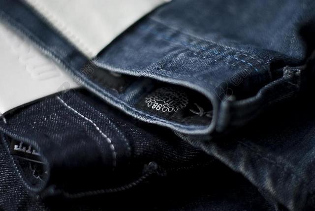 牛仔裤 牛仔布 裤子 服装 蓝色 纺织 时尚 休闲 材料