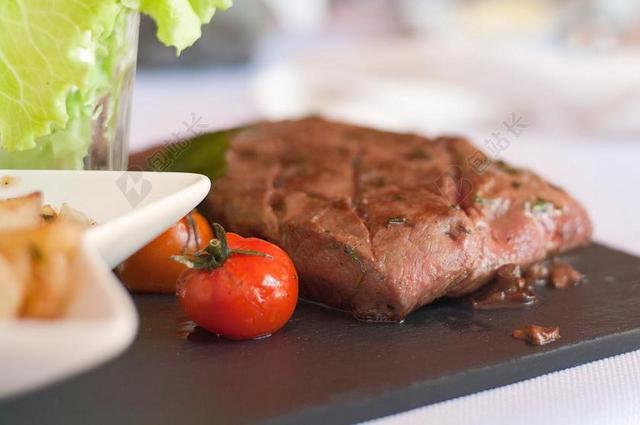 牛排 食品 烤 蕃茄 菲力 肉 圆角 烤架 牛肉 部分