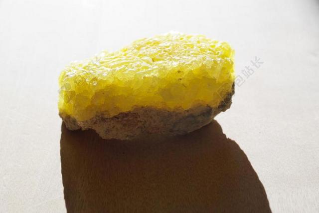 石 硫 水晶 硫磺晶体 黄色 创业板