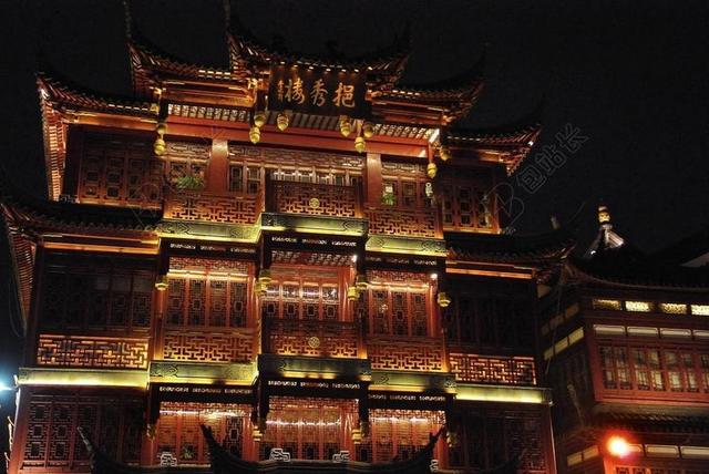 中国 上海 古老的小镇 照明 建筑物