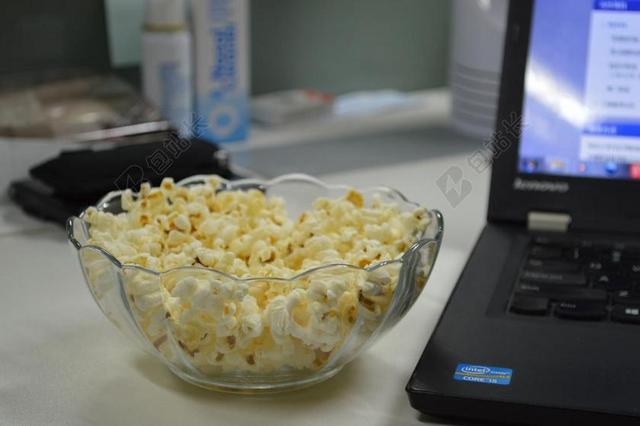 商务金融零食电脑办公室背景图片
