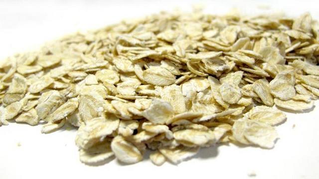 餐饮美食健康营养的燕麦背景图片