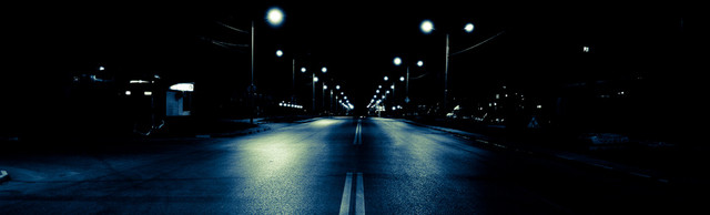 马路夜景