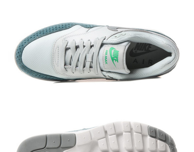 耐克NIKE运动鞋