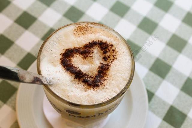 咖啡 板条 玻璃 喝 受益 泡沫 牛奶 MILCHSCHAUM
