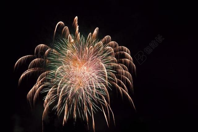 烟花爆竹 火箭 夜 灯 西尔维斯特 爆炸 淋浴间的火花