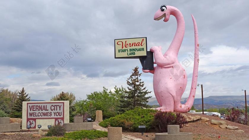 美国犹他州 春分城市 美国 恐龙 雕像 史前