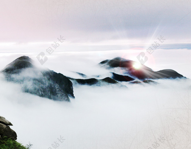 水墨高山云海背景图