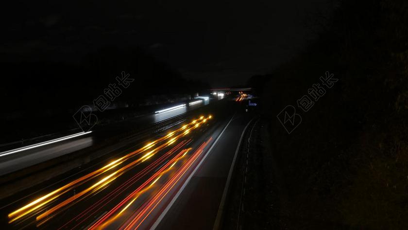 公路 夜 光 长时间曝光 交通 聚光灯 示踪剂 灯 道路