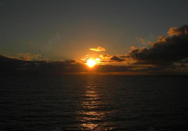 日落 太阳 海 云 地平线 海洋 傍晚的天空 天空 水