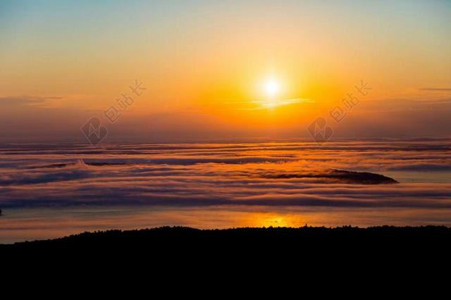 日出 海洋 上午 波 冲浪 海 太阳 天空 地平线 水