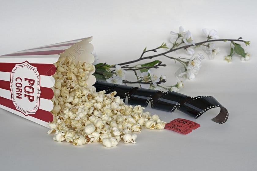 爆米花 看电影 票 电影 娱乐 食品 玉米 斗 小吃 美味