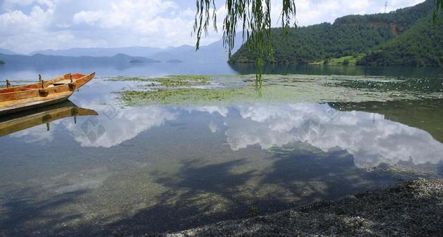 泸沽湖 船只 云南景色
