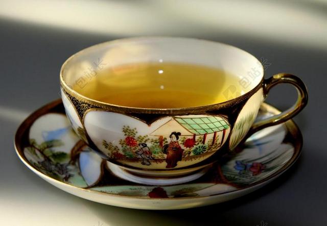 黄色广告唯美茶杯茶文化茶道茶叶背景图片