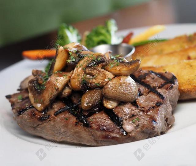 牛排 沙朗 肉 牛肉 食品 圆角 里脊肉 晚餐 煮熟的