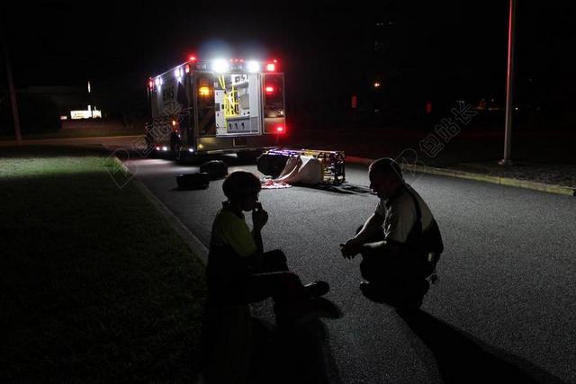 救护车 殴打 辅助 创伤后应激障碍 攻击 EMT 主管