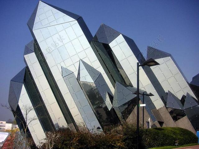 图罗斯科帕 普瓦捷 法国 未来 建设 玻璃建筑 斜的楼 结构