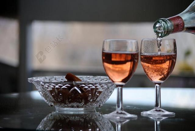 餐饮时尚精致的红酒和送酒食物背景图片