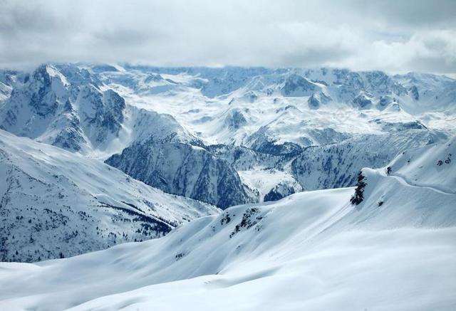 冬天 山 寒冬 高山 雪 景观 天空 查看 展望 云