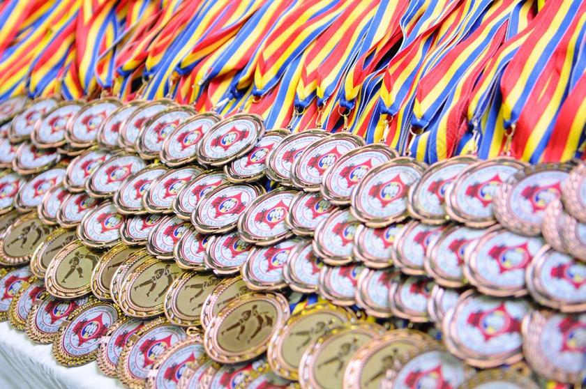 营销销售奖牌背景图片