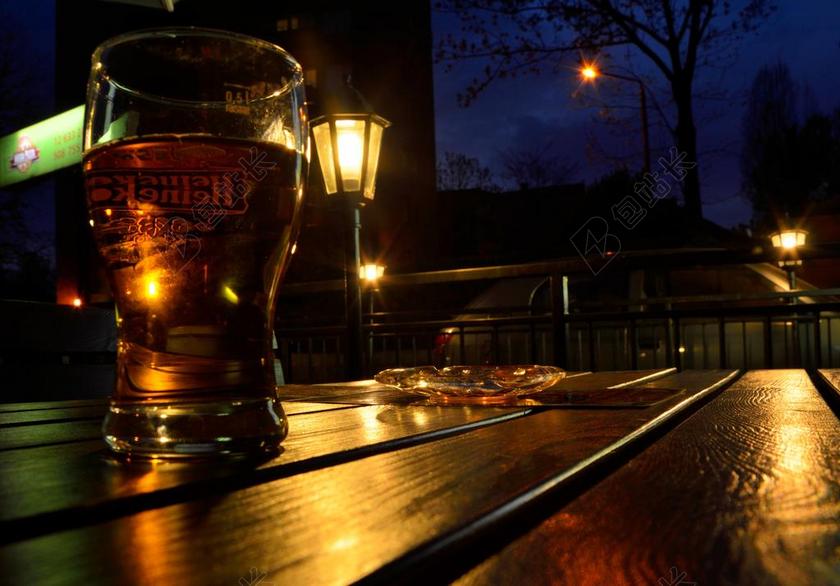 房地 啤酒 暮光之城