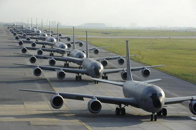 飞机 线 跑道 军事 喷气式飞机 航空 飞行 KC 135