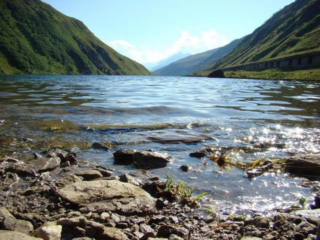 水 山 石头 山和水 景观
