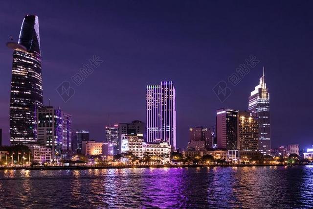 胡志明市 西贡 何胡志明市 越南 城市 夜 端口 水 镜像