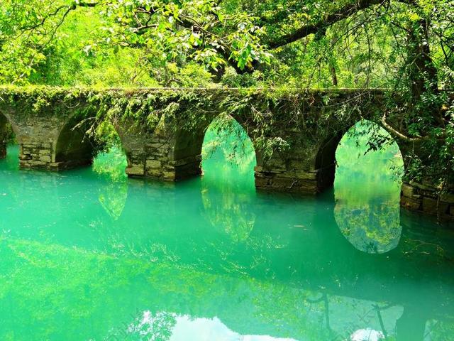 亚洲 中国 荔波 肖奇港 桥 河 绿松石 水 景区 景观