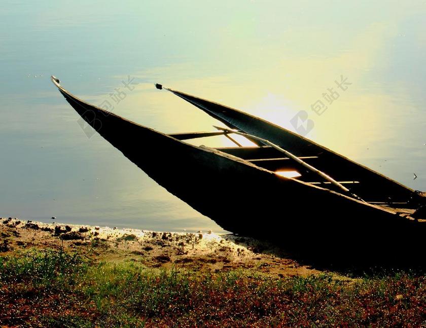 沉的舟 船 河 沉没 海 水 老 船舶 海岸 海难 钓鱼